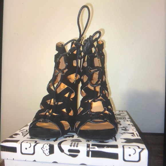 Open Booties - Picture 4 of 5